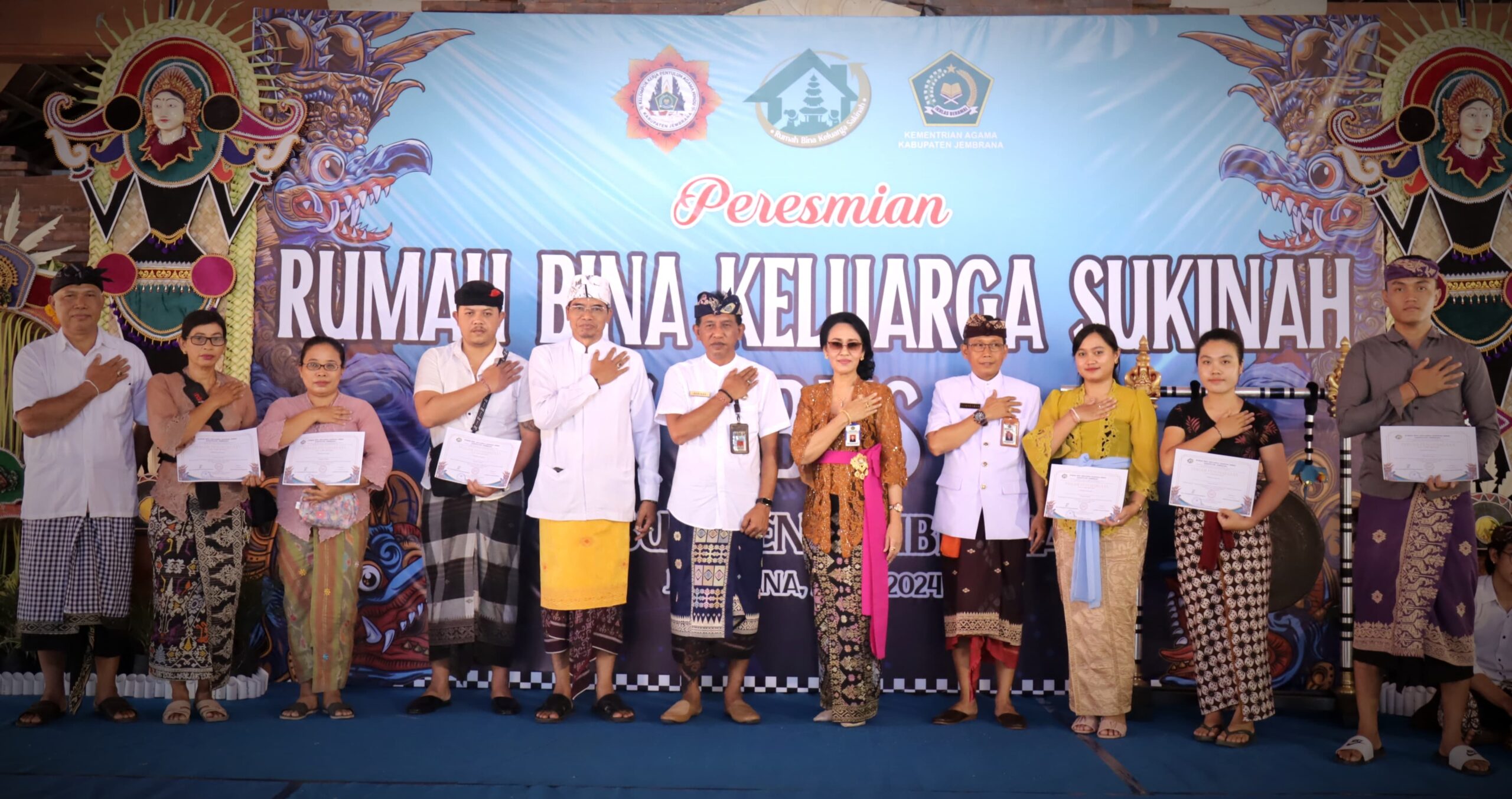 cover Masuk Hindu, Rumah Bina Keluarga Sukinah Jembrana Solusinya