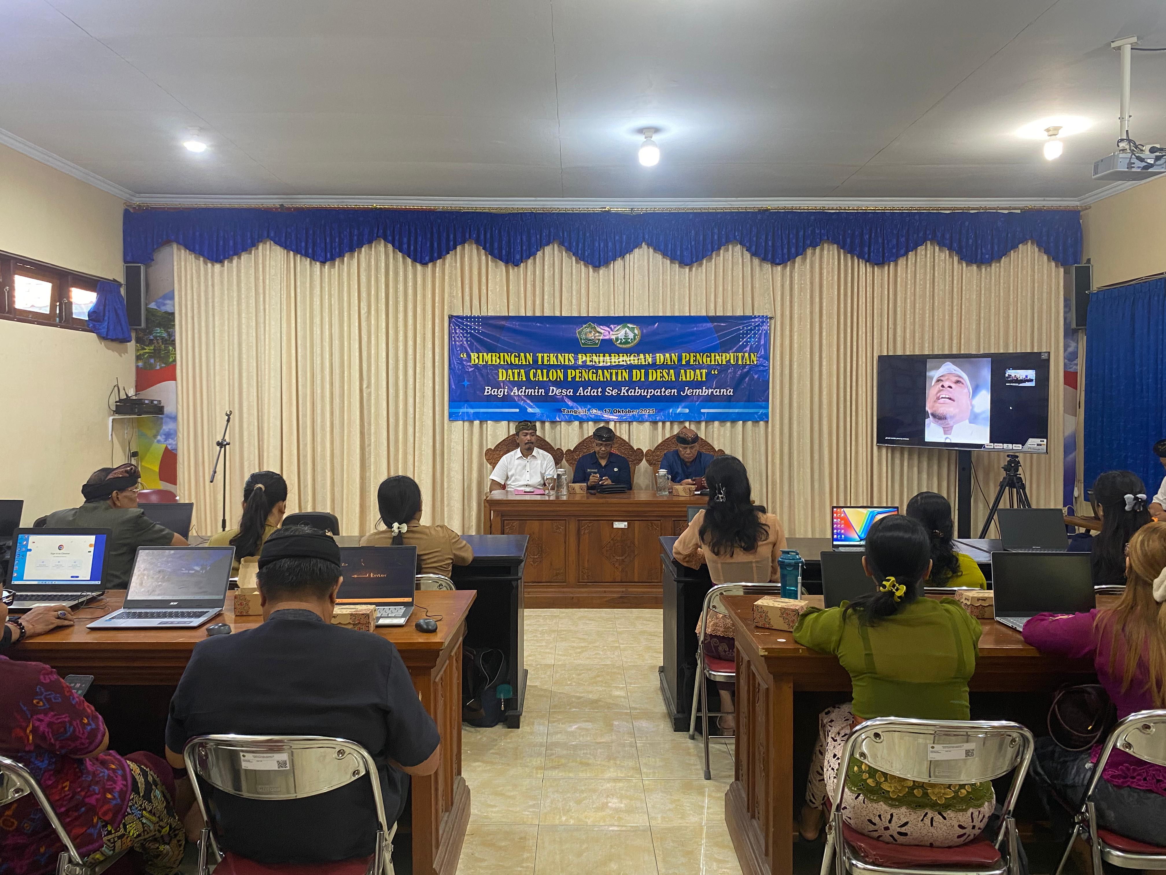 cover Optimalisasi Data Melalui Bimbingan Teknis Penginputan Data Catin Bagi Admin Desa Adat Kecamatan Jembrana dan Negara